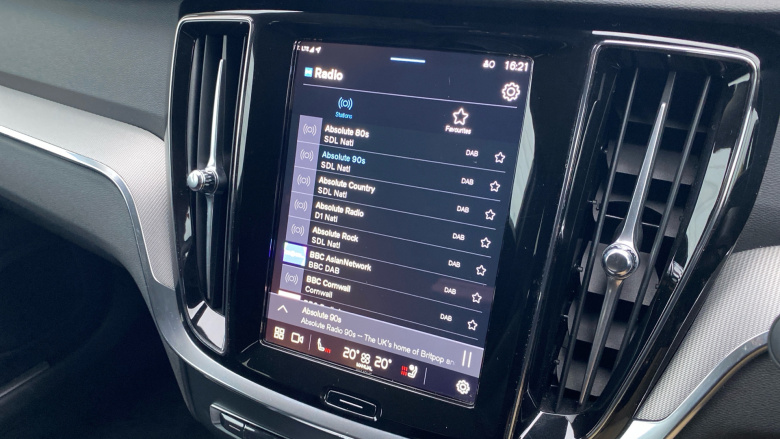 Volvo V60 2.0 B4P Plus Dark 5dr Auto [7 speed] Petrol Estate